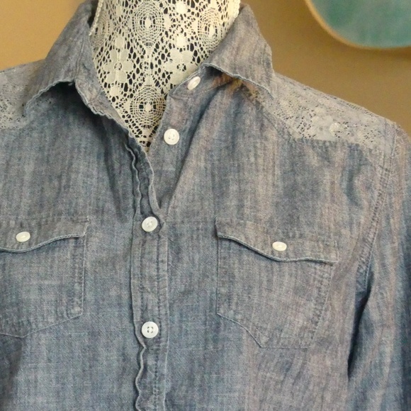 Chambray Button Up - AMERICAN EAGLE - Picture 4 of 6